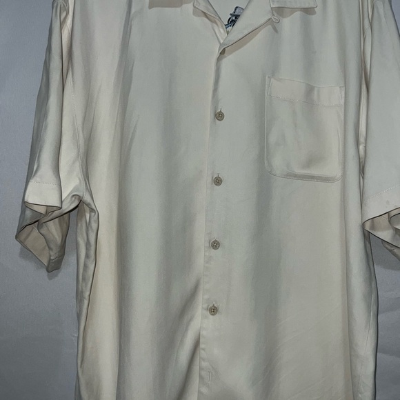 Size xl Tommy Bahama silk shirt - Picture 2 of 7